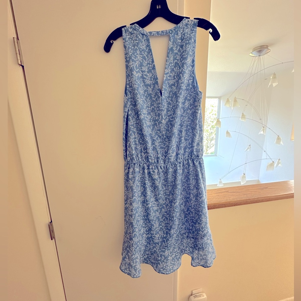Joie blue and white floral dress size small